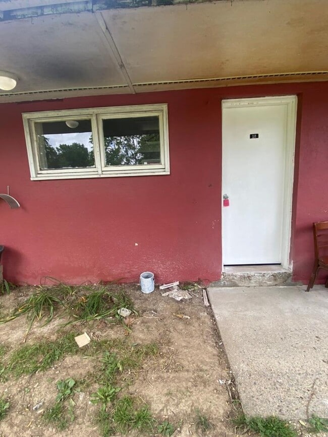 Building Photo - 200 Fosler Rd