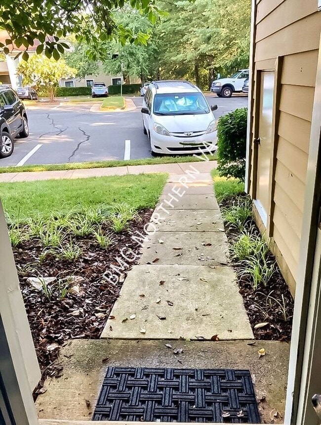 Photo - 11013 Villaridge Ct House