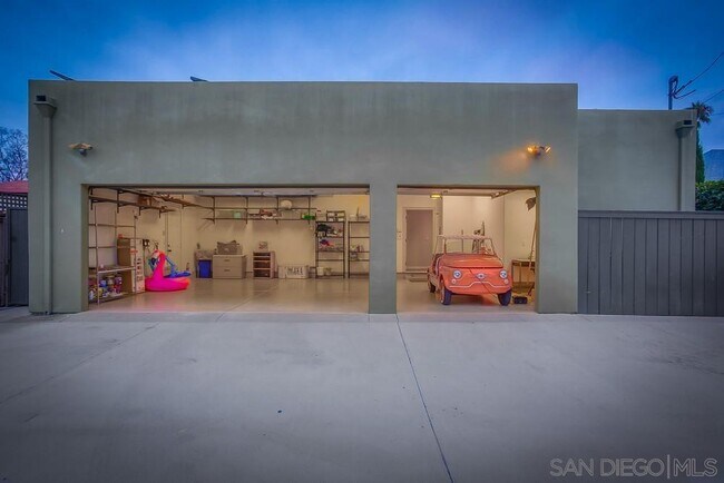 Foto del edificio - 4622 Rhode Island St