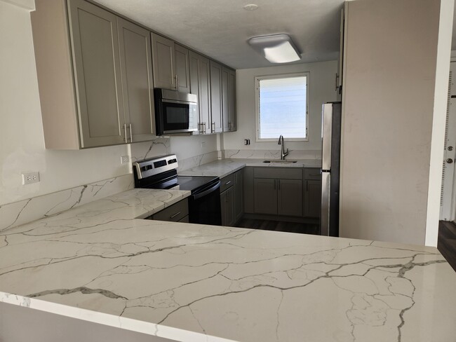 Kitchen - 14 Aulike St