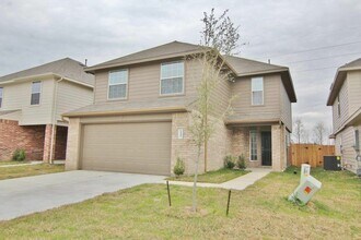 Building Photo - 12427 Gemma Ln