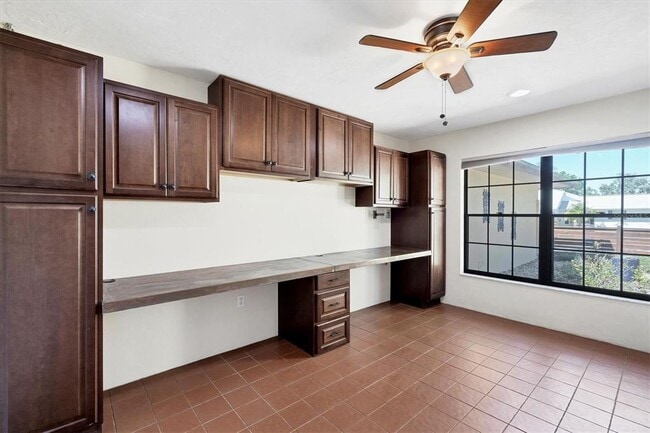 Building Photo - 8036 Conservatory Cir