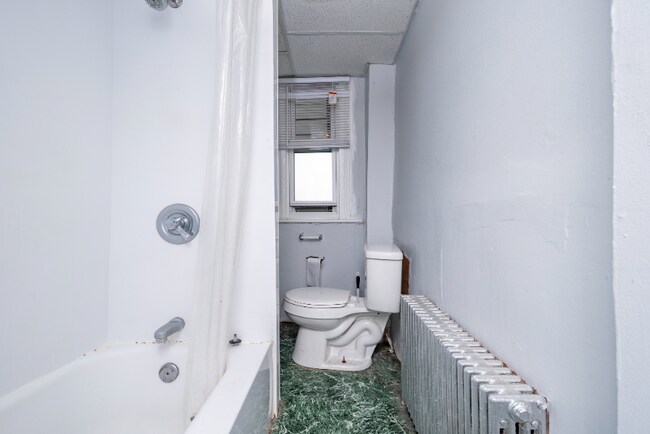 Building Photo - 97 14th St