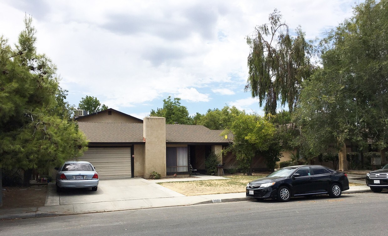 Primary Photo - 2601 Actis Rd