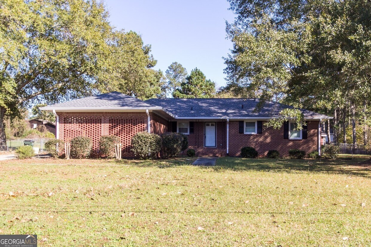 Foto principal - 2331 Leone Ave