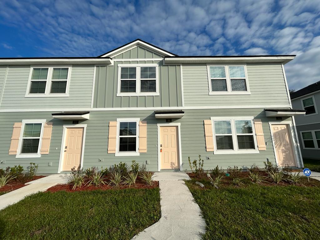 Primary Photo - 96 Whispering Brk Dr