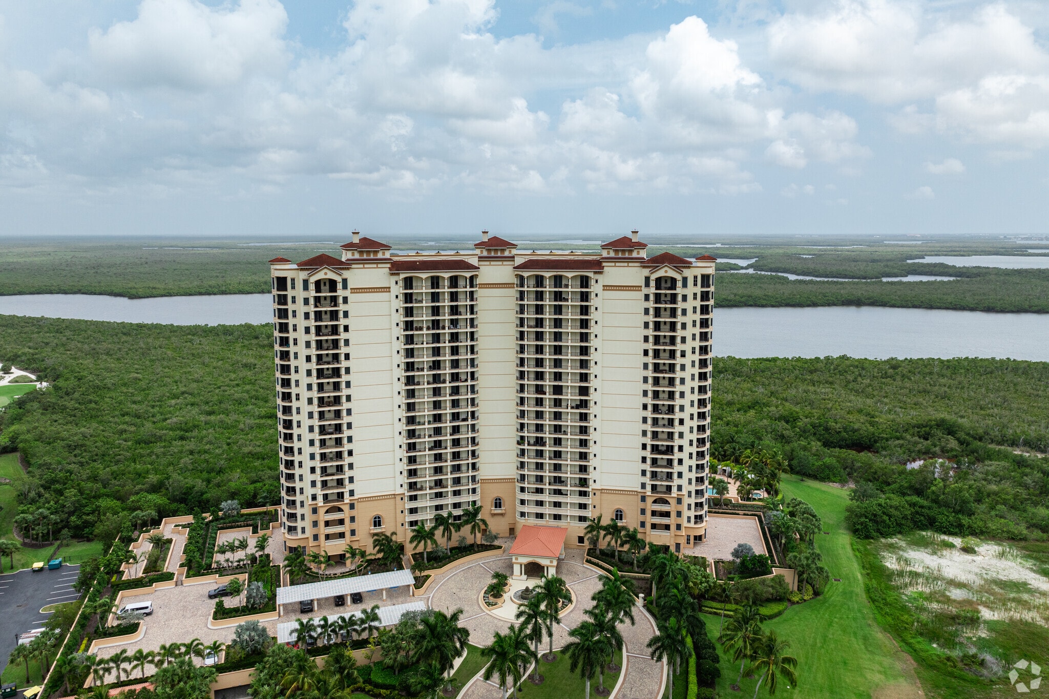 Lesina at Hammock Bay