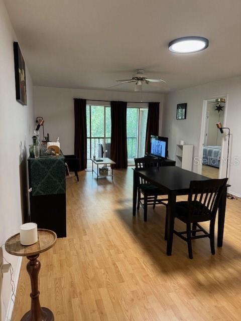 Foto del edificio - 122 Cypress Ln