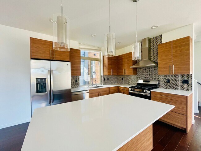 Foto del edificio - Great Home For Rent