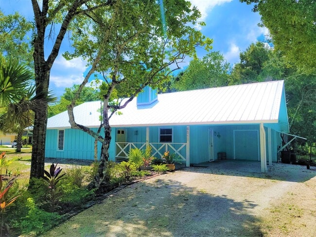 Vero Beach Rentals. Vero Beach Homes For Rent. Vero Beach Rent, LLC and Property Management Company - Vero Beach Rentals. Vero Beach Homes For Rent. Vero Beach Rent, LLC and Property Management Company