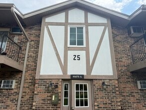 Building Photo - 9s070 Frontage Rd