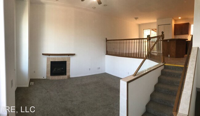 Building Photo - 4 br, 3 bath House - 4102 E 8th Ave