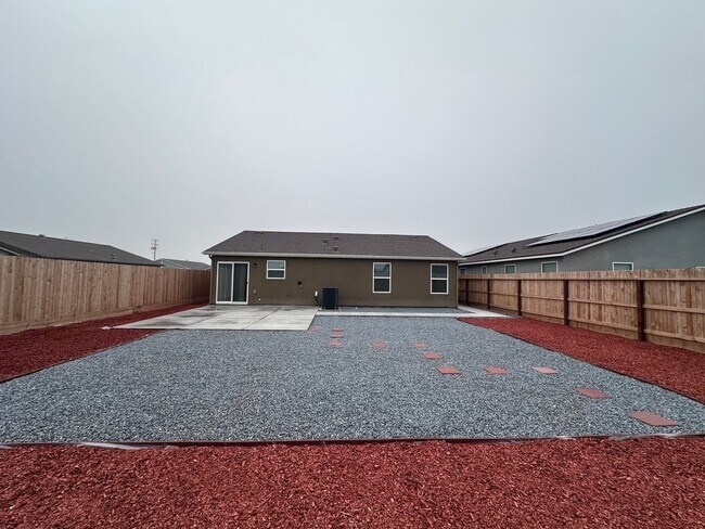 Foto del edificio - Newly built DR HORTON home coming soon!!