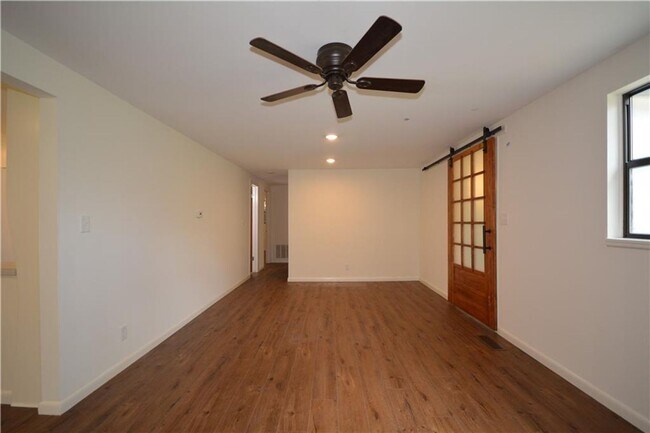 Foto del edificio - Secluded 3 Bedroom Home Near Lake Fayettev...