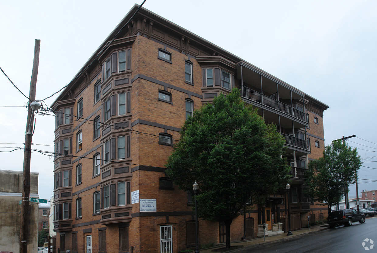 Building Photo - The Rutledge Apartments