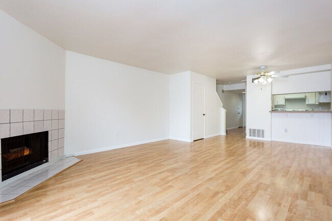 Building Photo - 3988 60th St