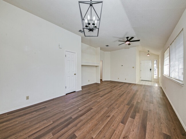 Building Photo - San Antonio, TX - House - $1,695.00 Availa...