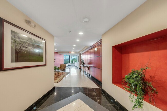 Foto del edificio - 1100 River Rd