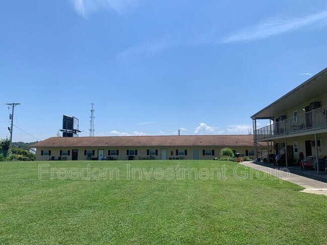 Foto del edificio - 567 Whitecrest Dr