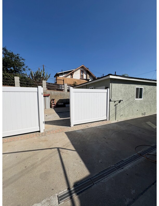 Foto del edificio - 4307 Dozier St