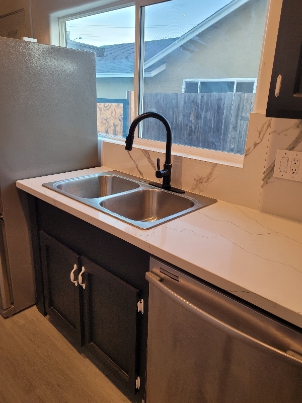 Foto del edificio - 1266 Nacion Ave