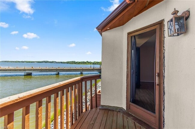 Photo - 63 Waters Edge Circle Unit Townhome