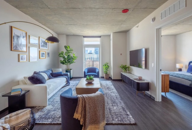 Photo - 1500 W Monroe St Apartment