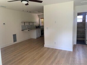 Building Photo - 2889 SW 19th Pl