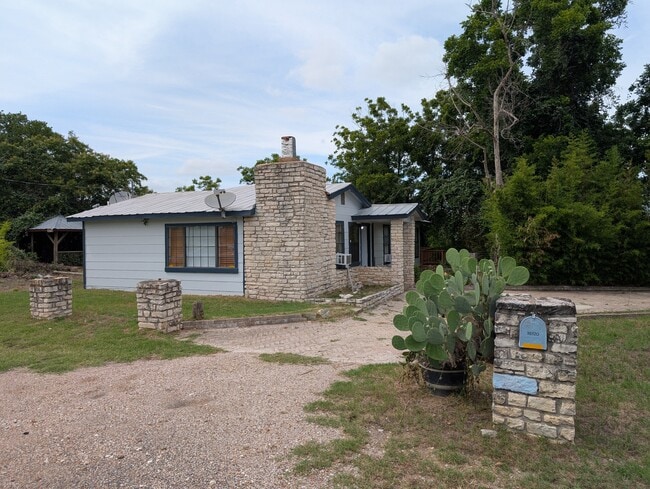 Foto del edificio - 18120 River Timber Dr