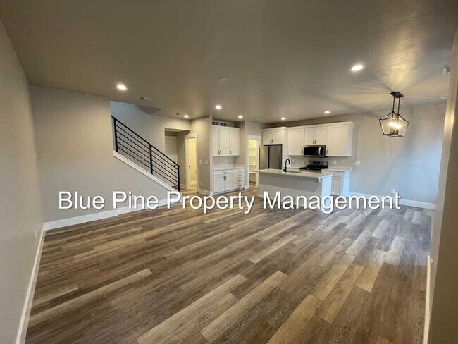 Foto del edificio - 2925 Sunburst Dr