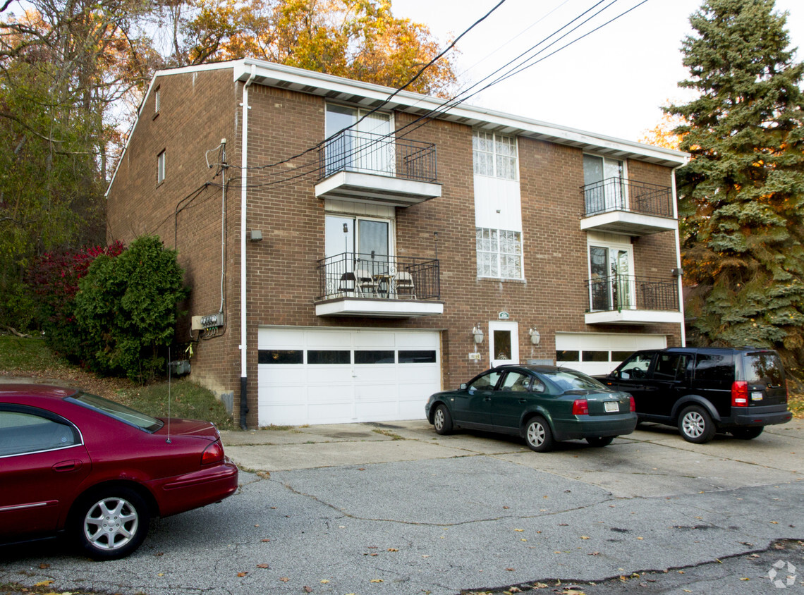 Primary Photo - Noll Townhomes