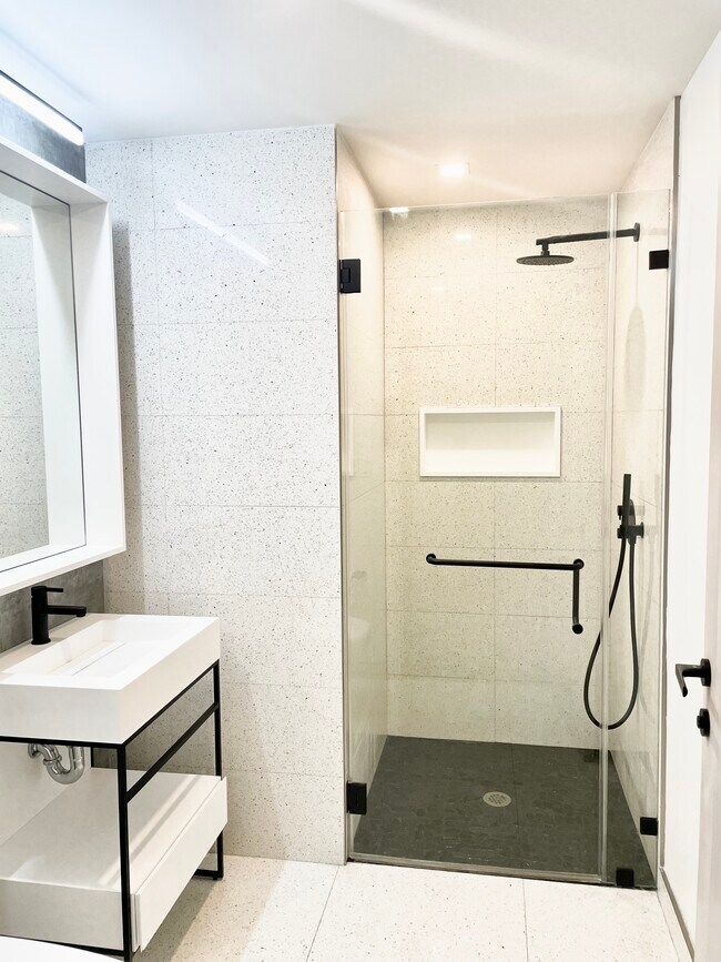 Foto del edificio - 181 E 101st St