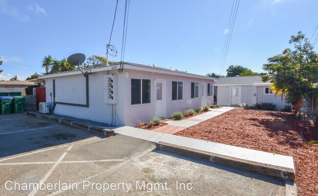 Foto del edificio - 3237 Madison St