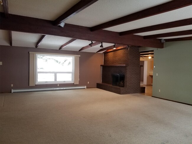 Foto del edificio - 6039 Gooch Hill Rd