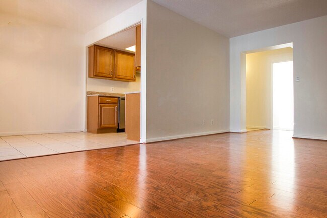 Building Photo - 11653 Stoneview Sq