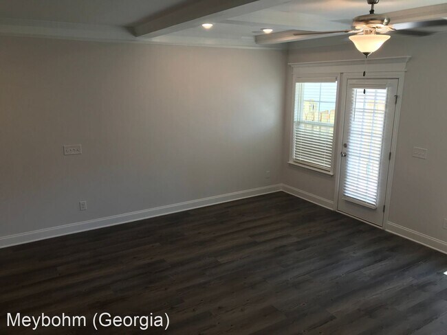 Building Photo - 3 br, 2.5 bath House - 355 Sumac Trail