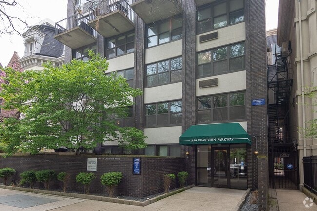 Building Photo - 1449 N Dearborn