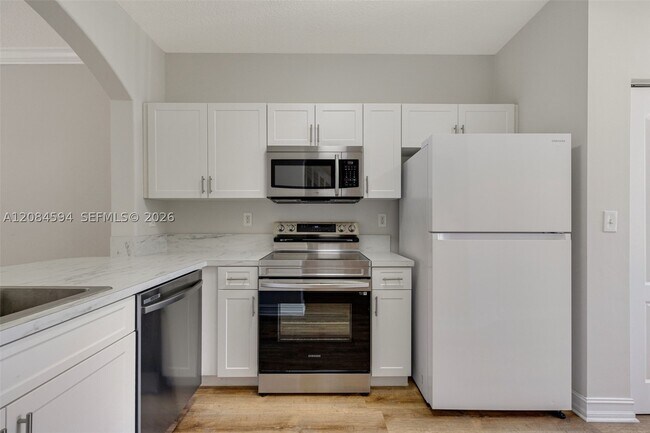 Foto del edificio - 15750 SW 92nd Ave