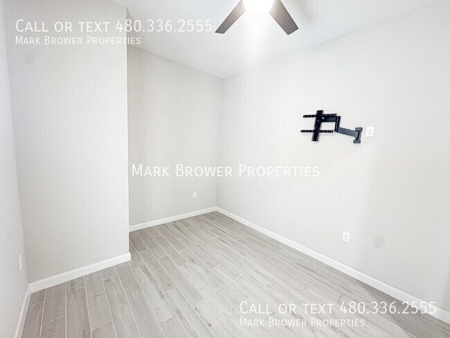 Building Photo - 17441 N 48th Ter