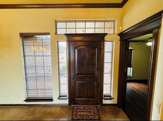 Building Photo - 2400 NW 151st St