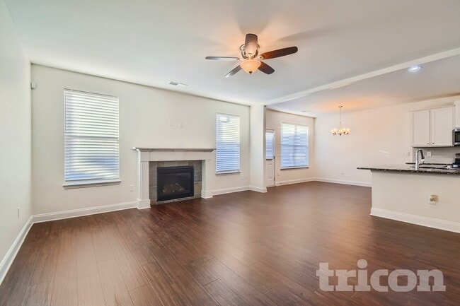 Building Photo - 533 Sprayberry Dr