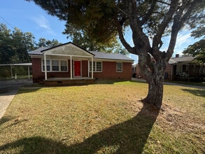 Building Photo - 1105 Sycamore Rd