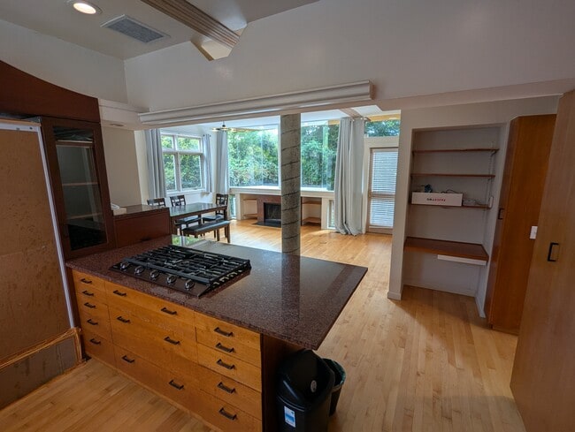 Kitchen looking out to living room - 2346 Cedar St