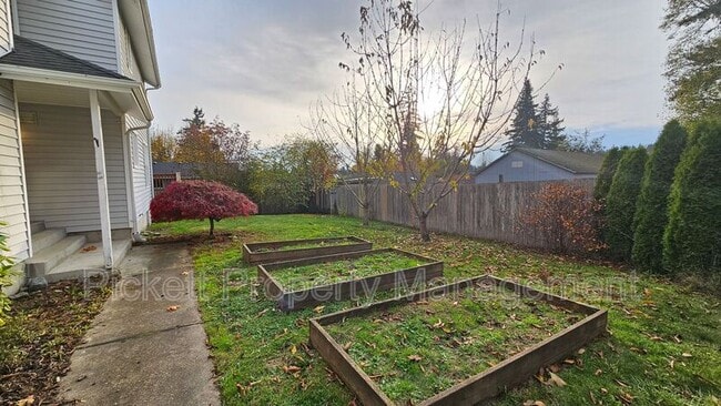 Foto del edificio - 4301 Cobblestone Ln NE