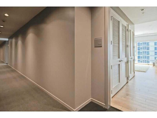 Building Photo - 45 Ivan Allen Jr Blvd NW