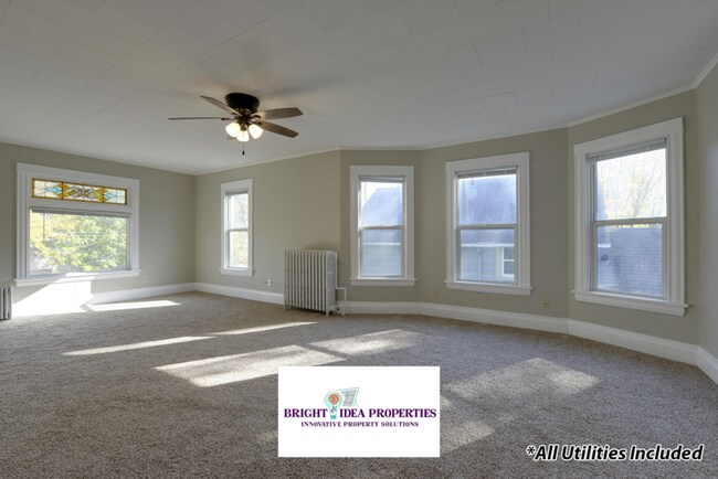 Foto del edificio - 857 Oakdale Ave