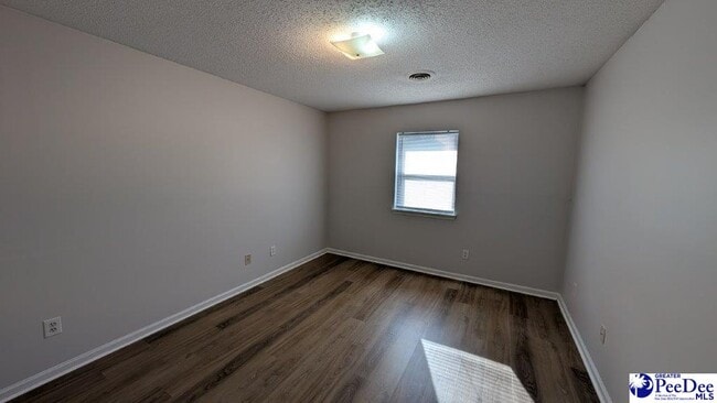 Building Photo - 16 N Franklin Dr