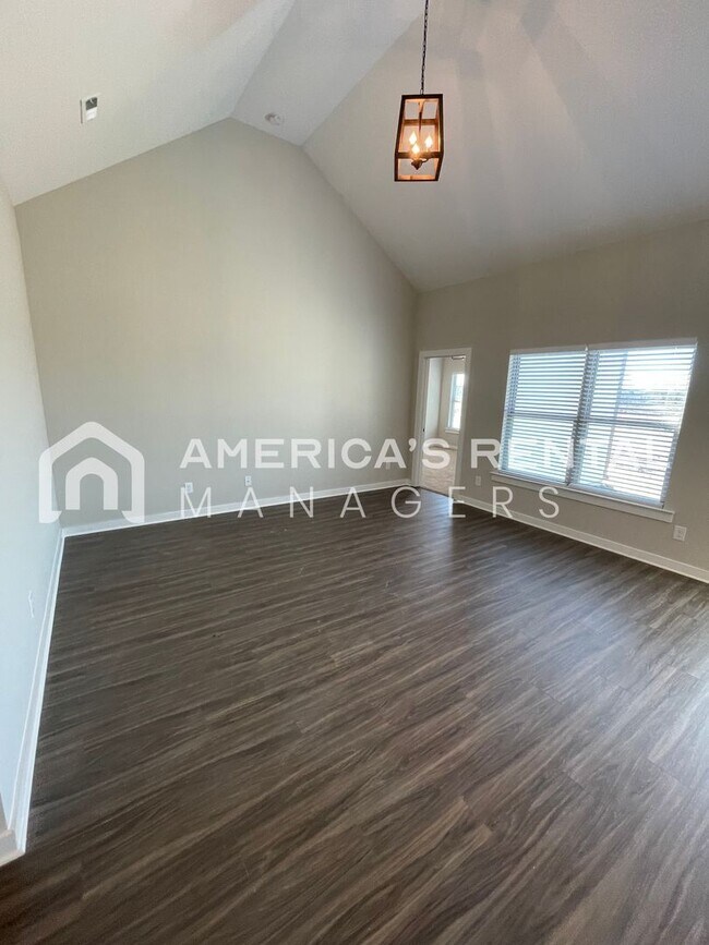 Foto del edificio - Home for Rent in Cullman, AL...AVAILABLE N...