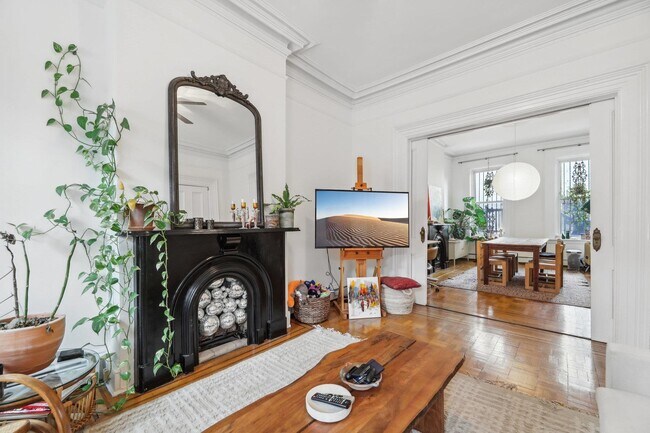 Foto del edificio - 237 Grove St