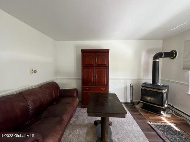 Foto del edificio - 128 Sand Hill Rd